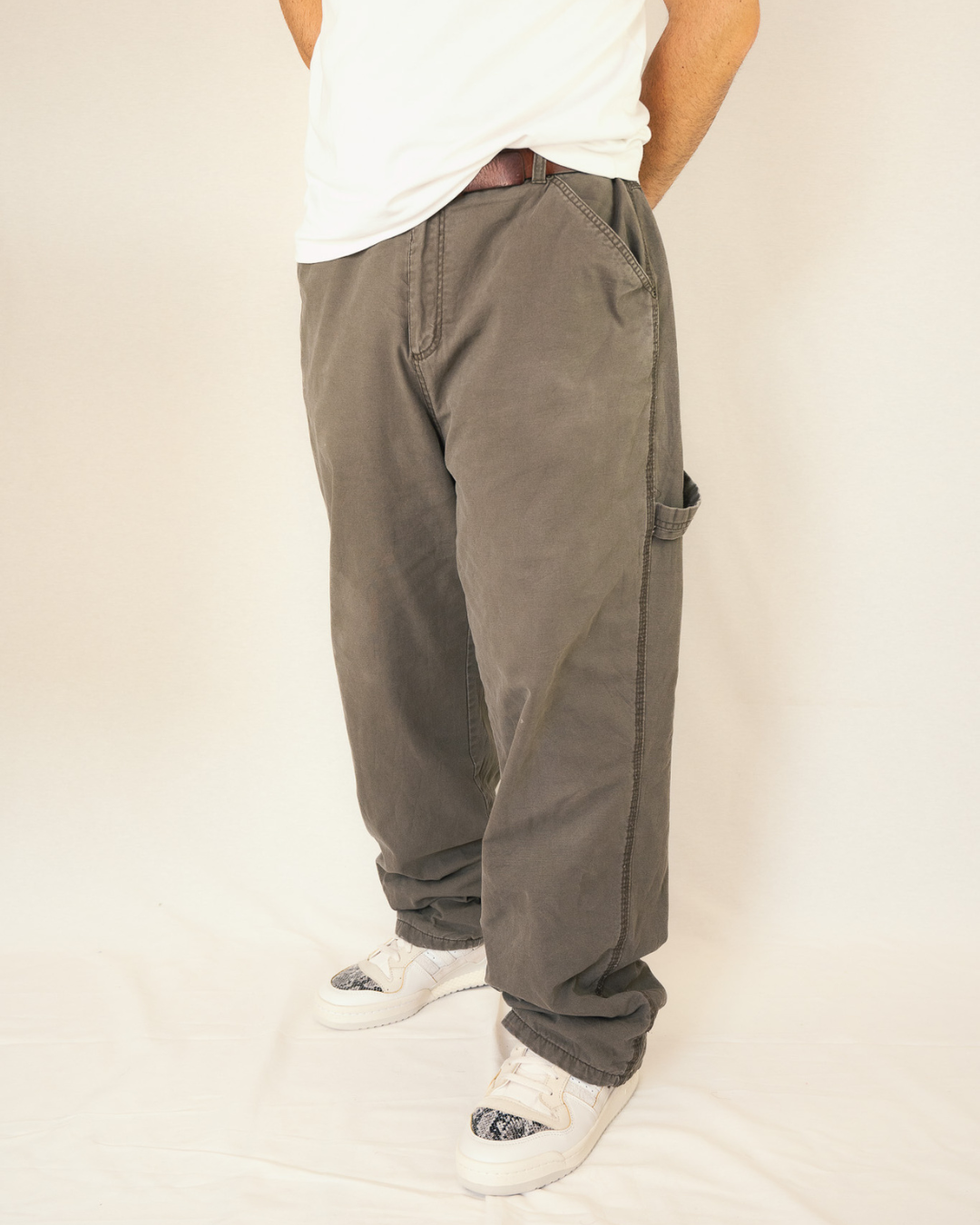 PANTALÓN CARPENTER  · T - 36 / 32 ( 46 en EU )