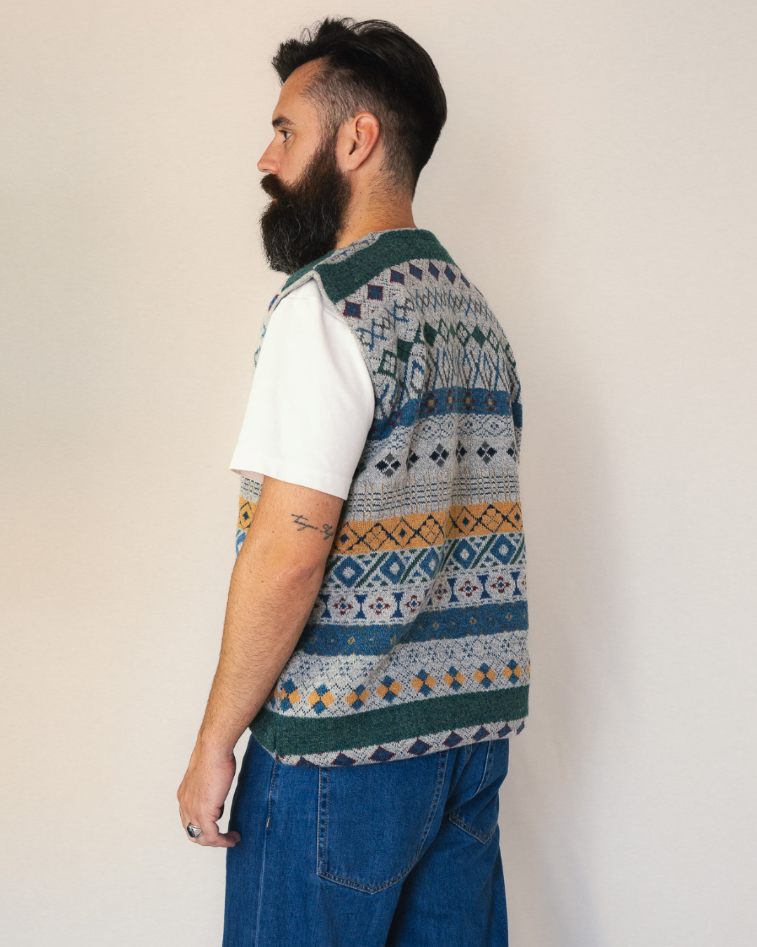 ETHNIC PRINTED KNIT VEST