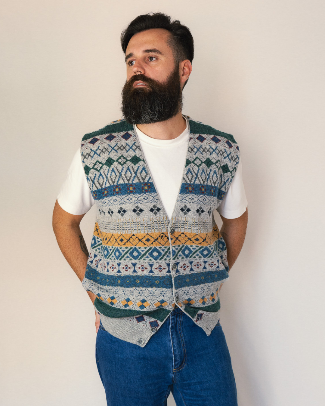 ETHNIC PRINTED KNIT VEST