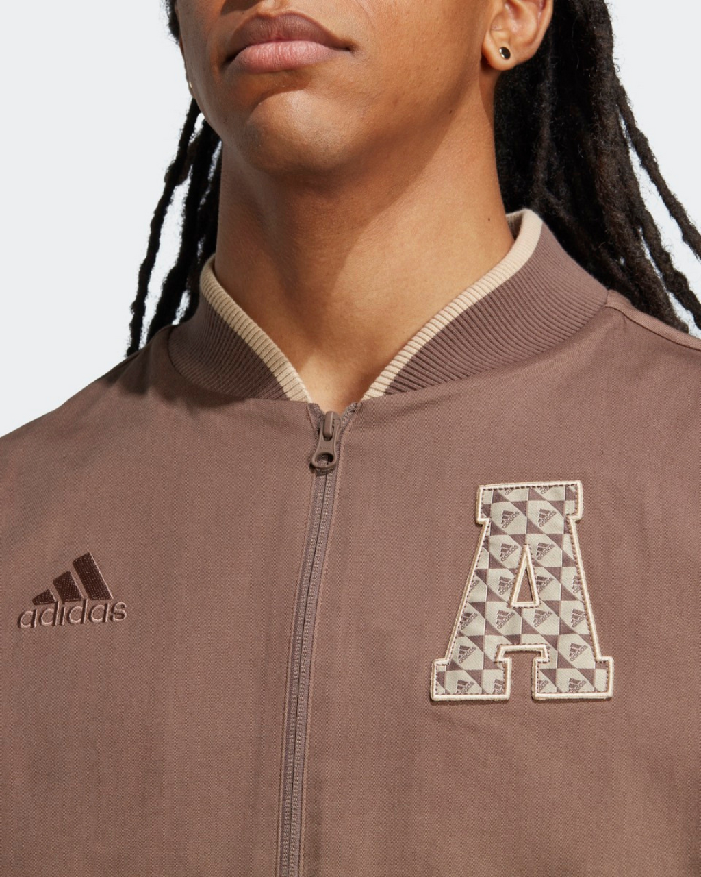 CHAQUETA ALL SZN LOGOMANIA COLLEGIATTE · T - XXL