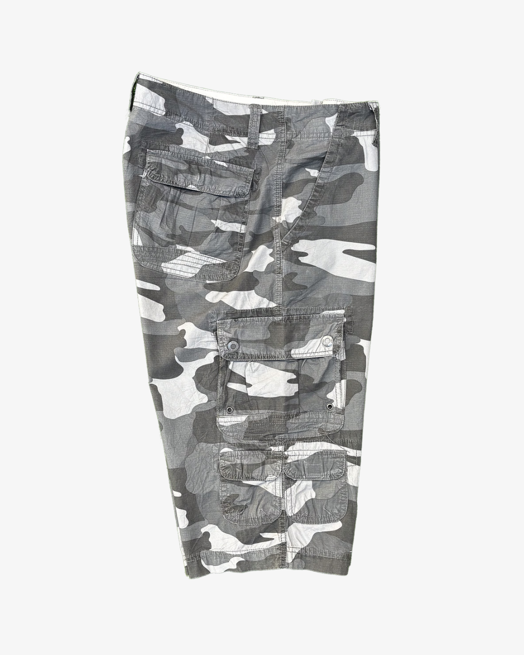 SHORT CARGO CAMO Y2K · T 44