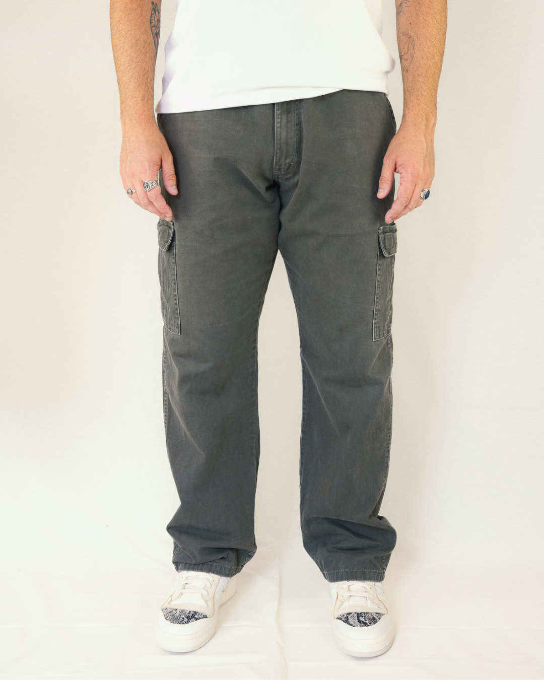 PANTALÓN CARGO WRANGLER · T - 36 / 32 ( 46 en EU )