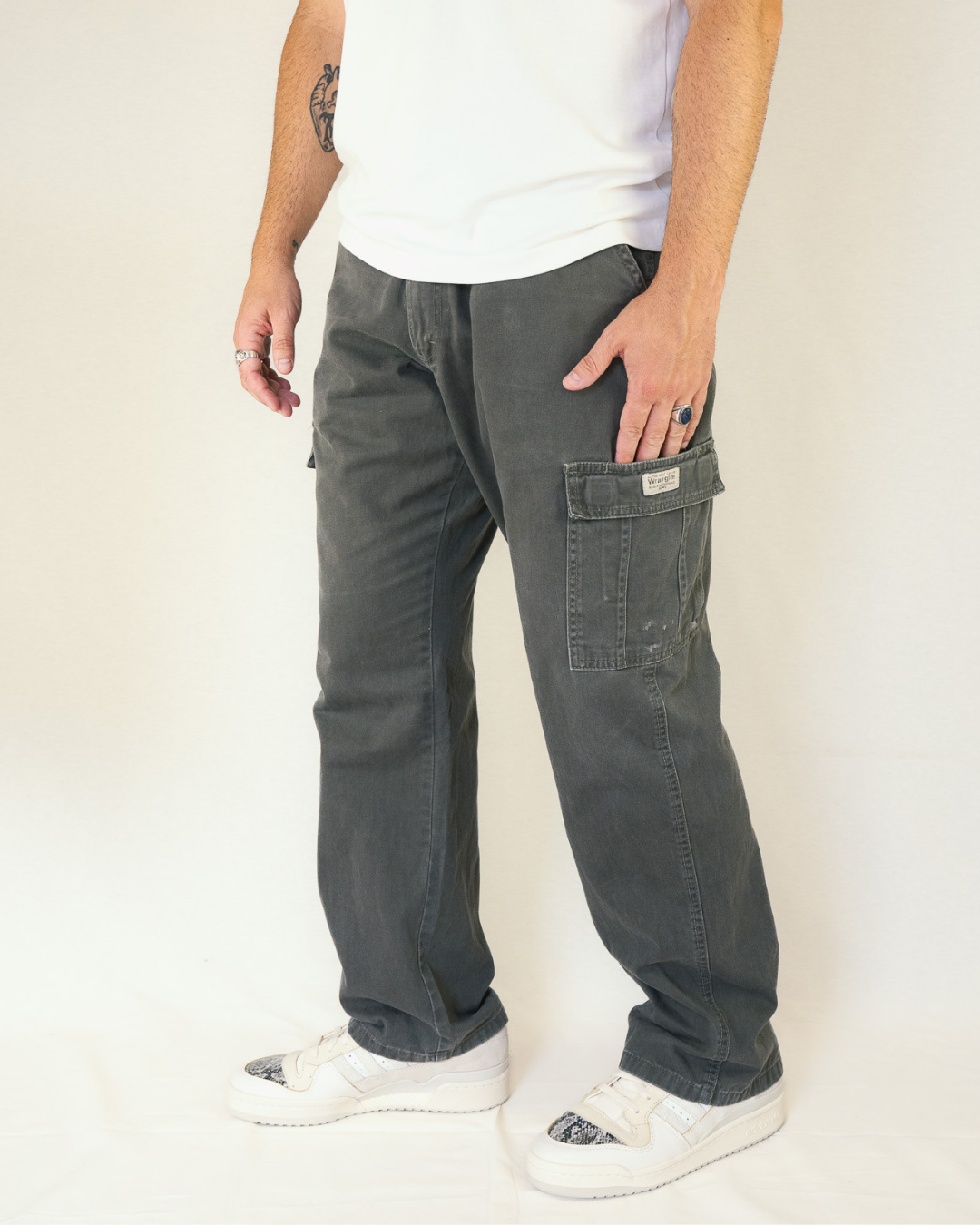 PANTALÓN CARGO WRANGLER · T - 36 / 32 ( 46 en EU )