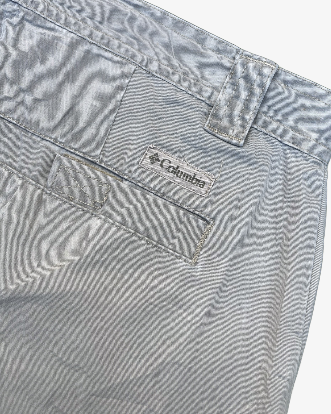 SHORT CARGO Y2K COLUMBIA · T 46