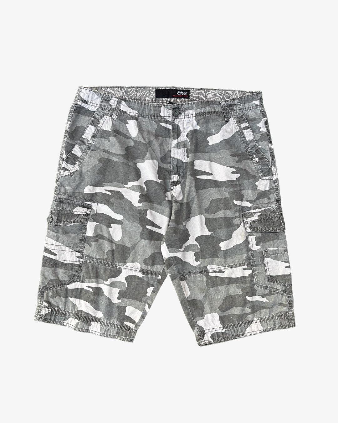 SHORT CARGO CAMO Y2K · T 50