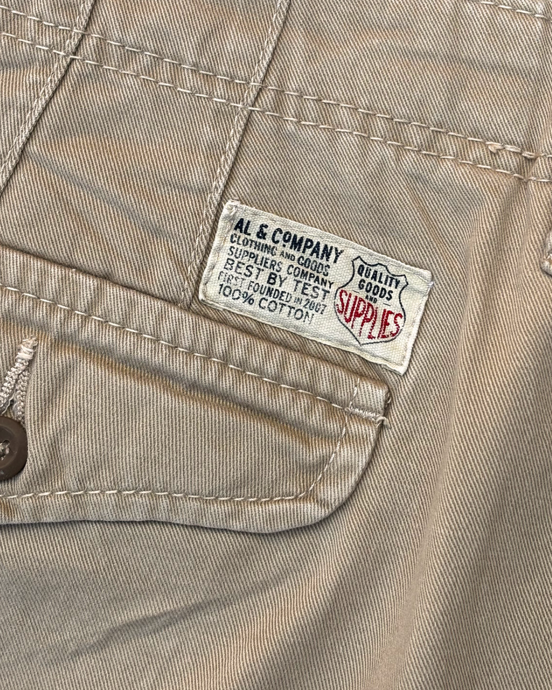 SHORT CARGO Y2K · T - 50
