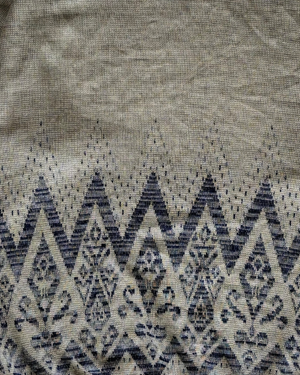JERSEY DISEÑO GEOMÉTRICO · T - L