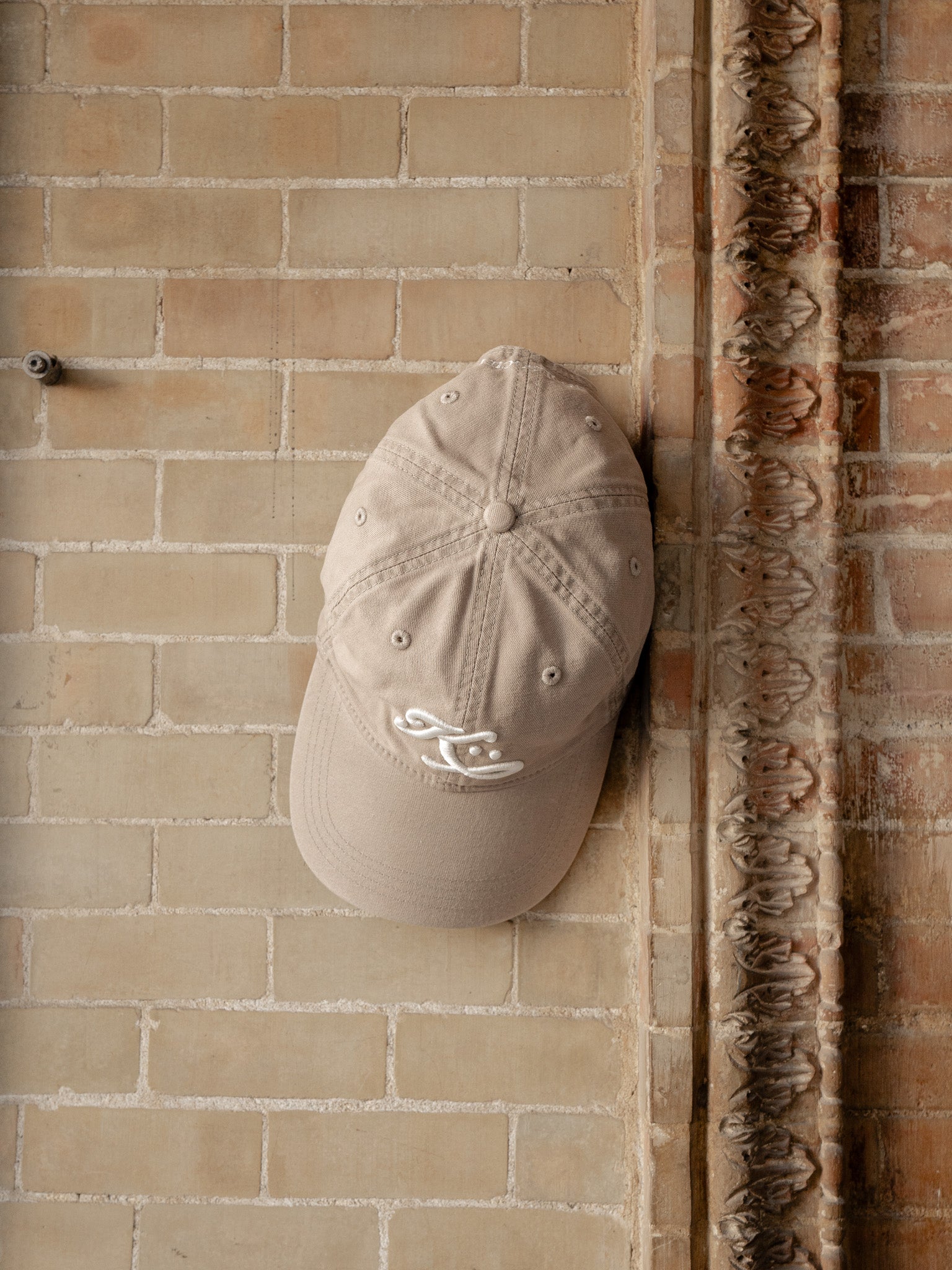 Gorra KÖDE Arena – Drop002
