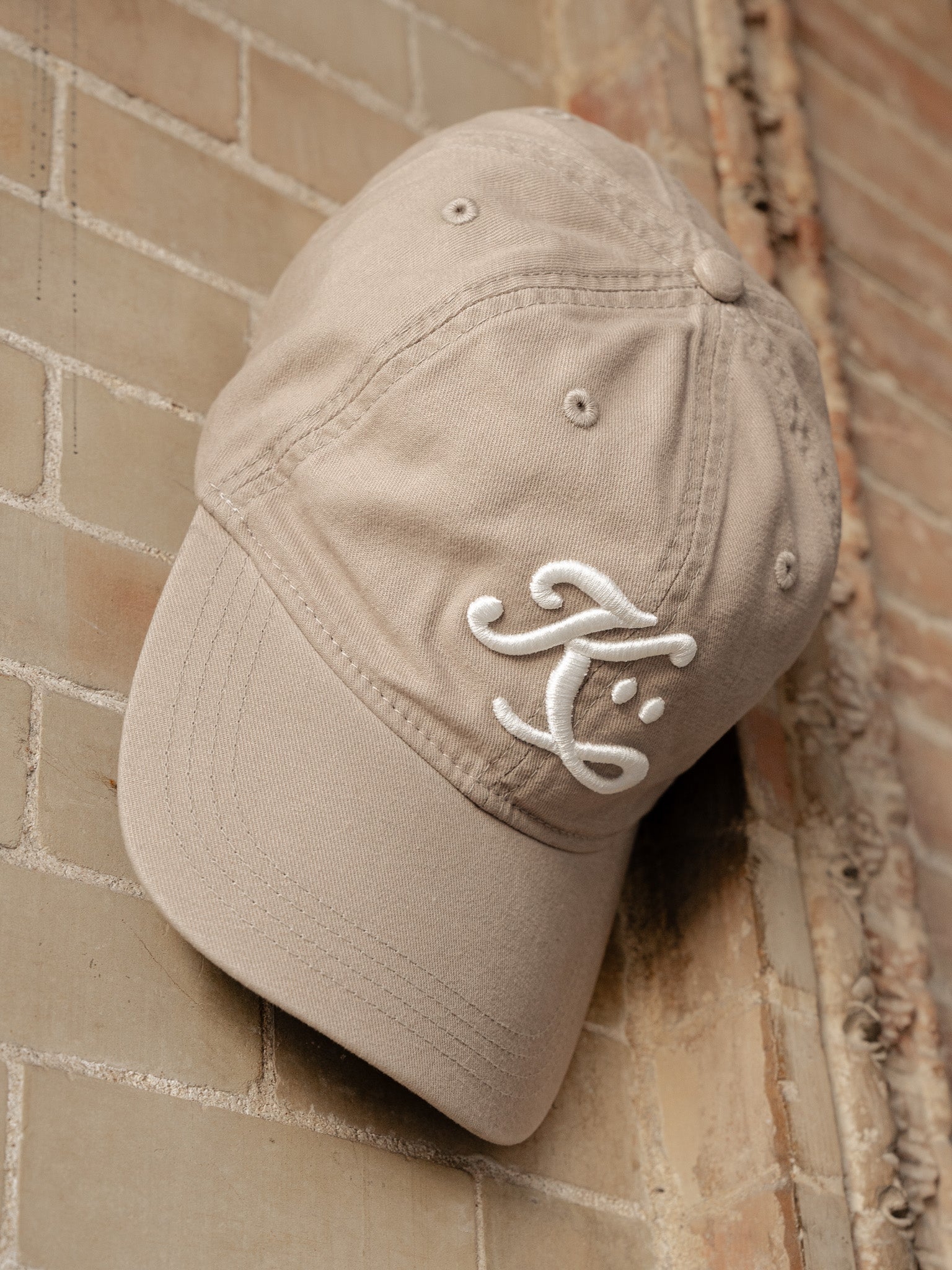 Gorra KÖDE Arena – Drop002