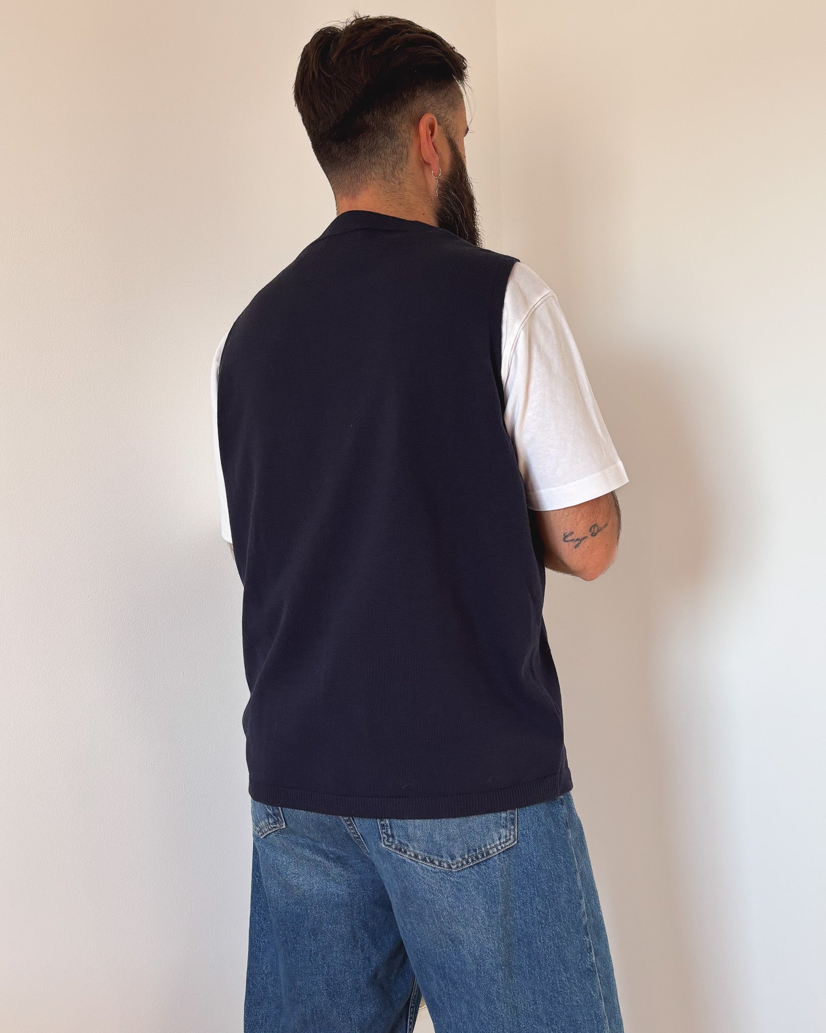 CHALECO ABOTONADO RELAXED FIT · T - XL