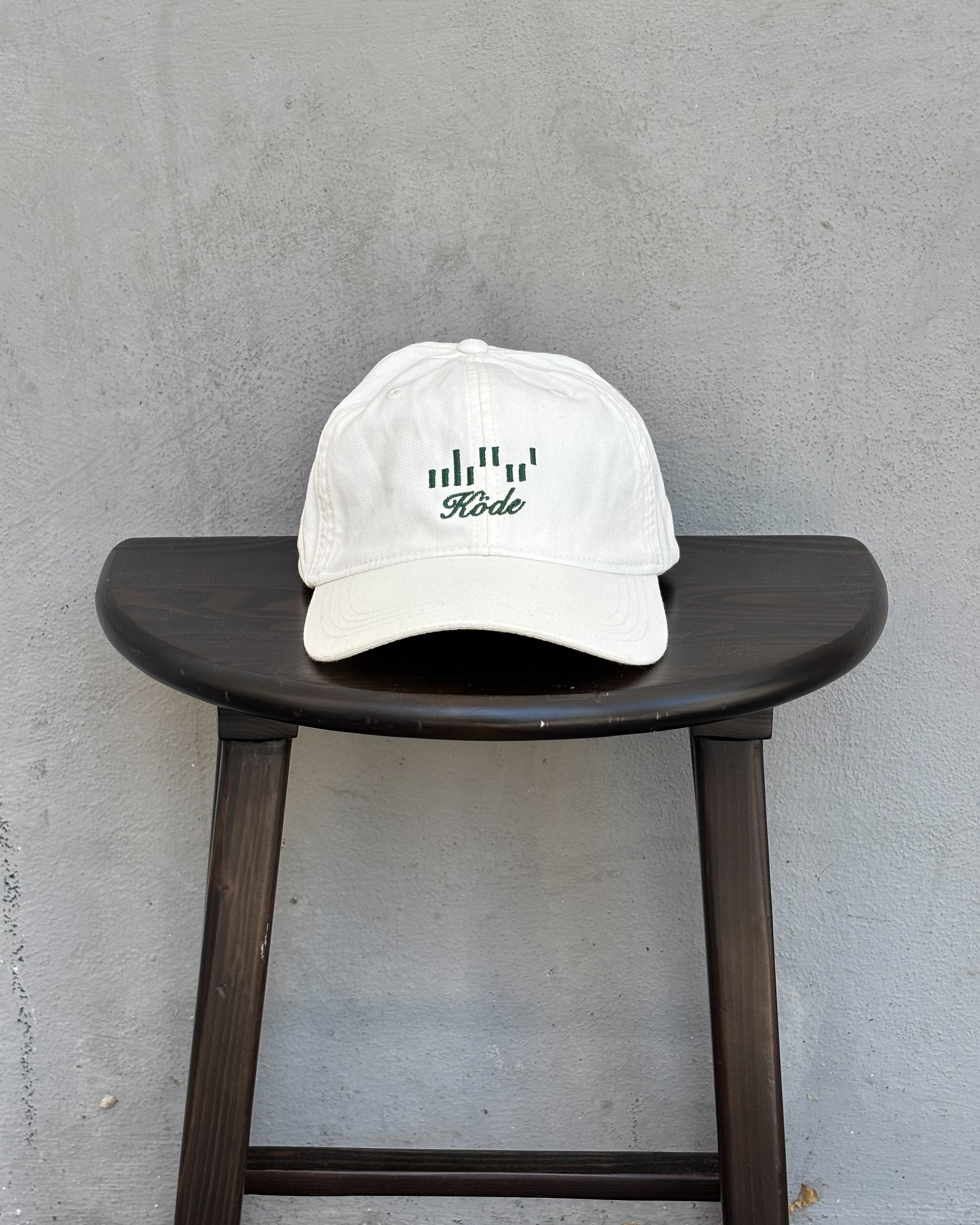 Gorra EST.KÖDE Crudo – DROP 001 | KÖDE