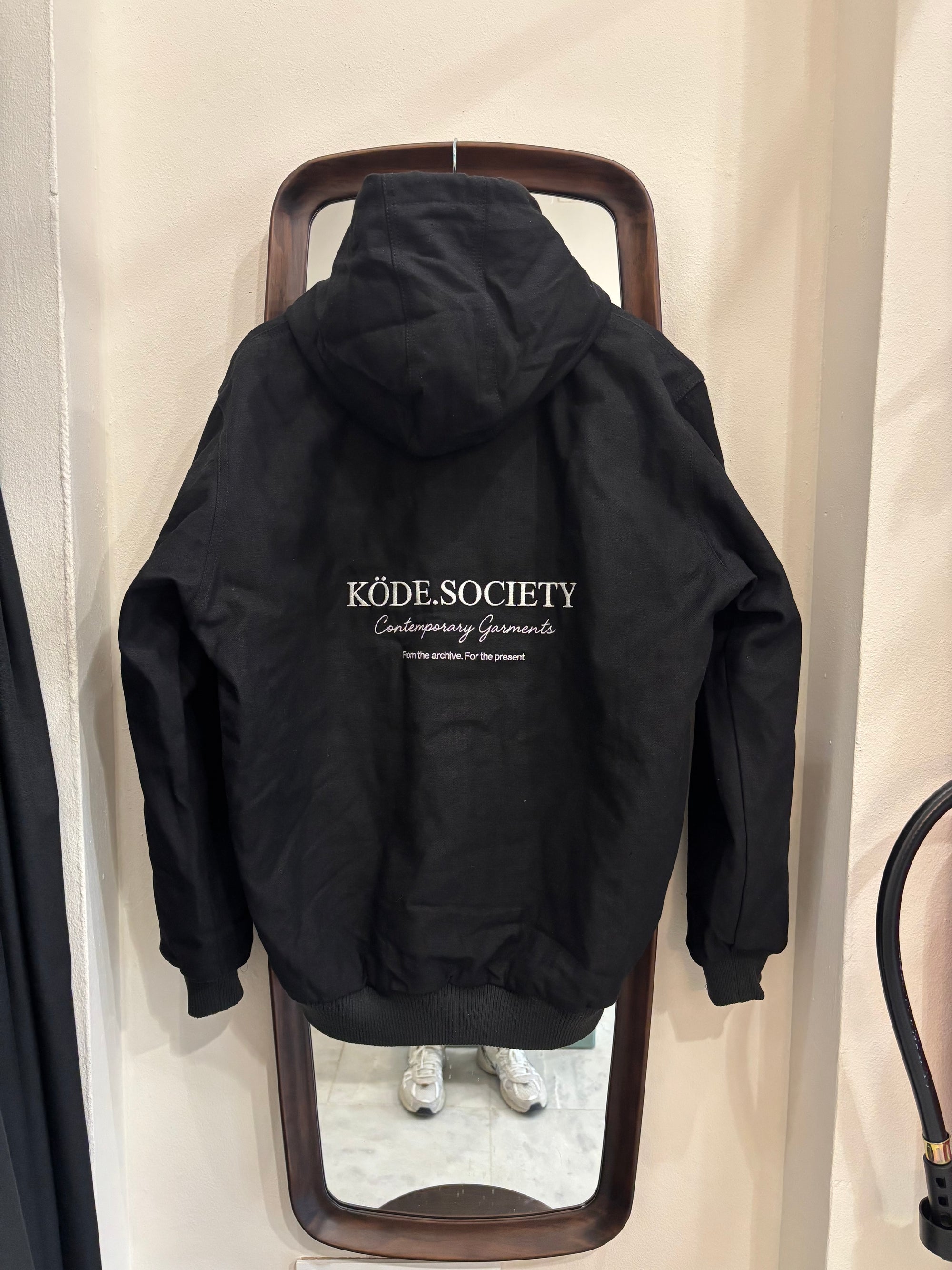 RE-KÖDE Carhartt Active Jacket / Archive Black