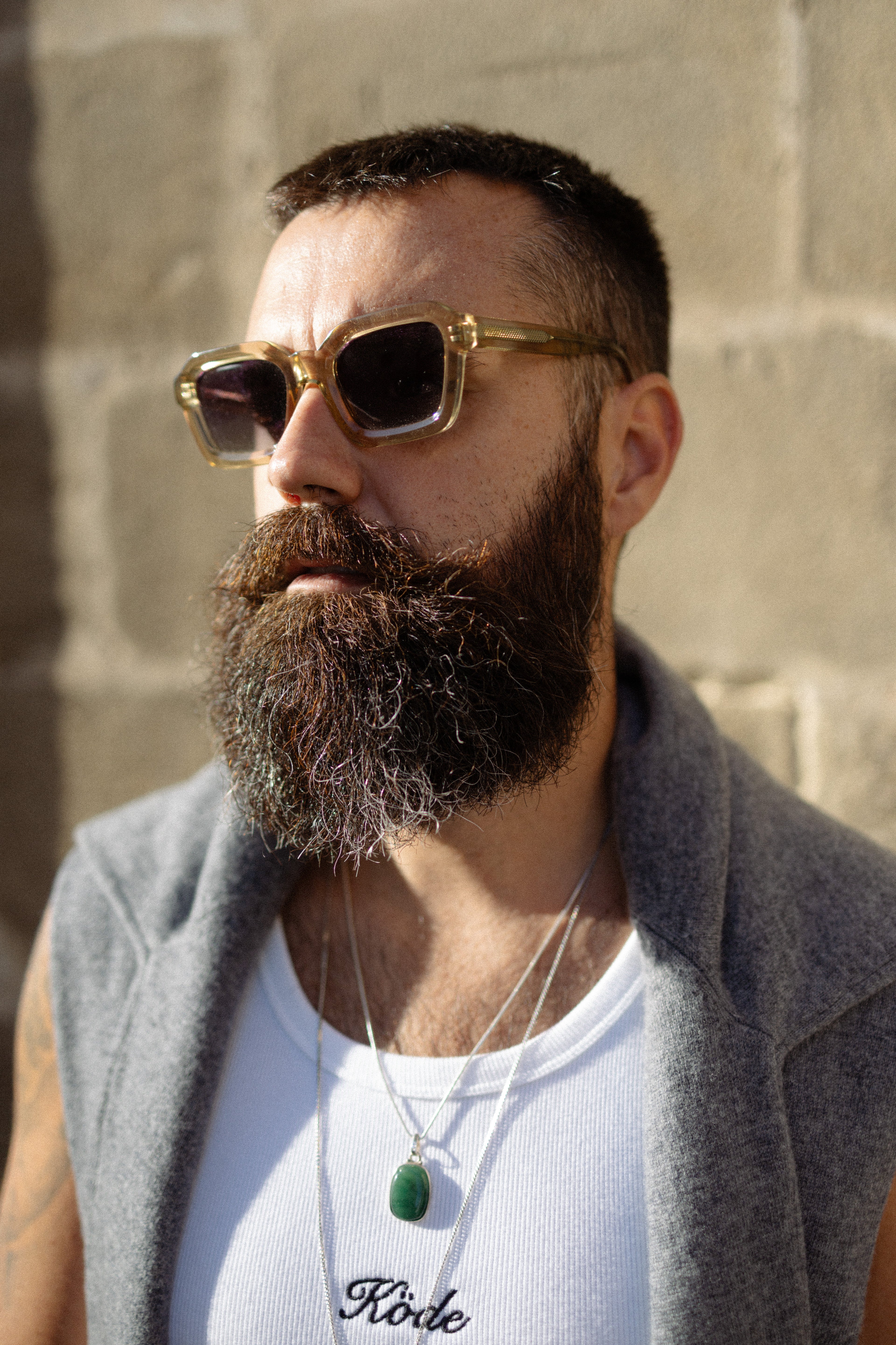 KÖDE × Vipsual – Montura Acetato Natural Cristal Ahumado