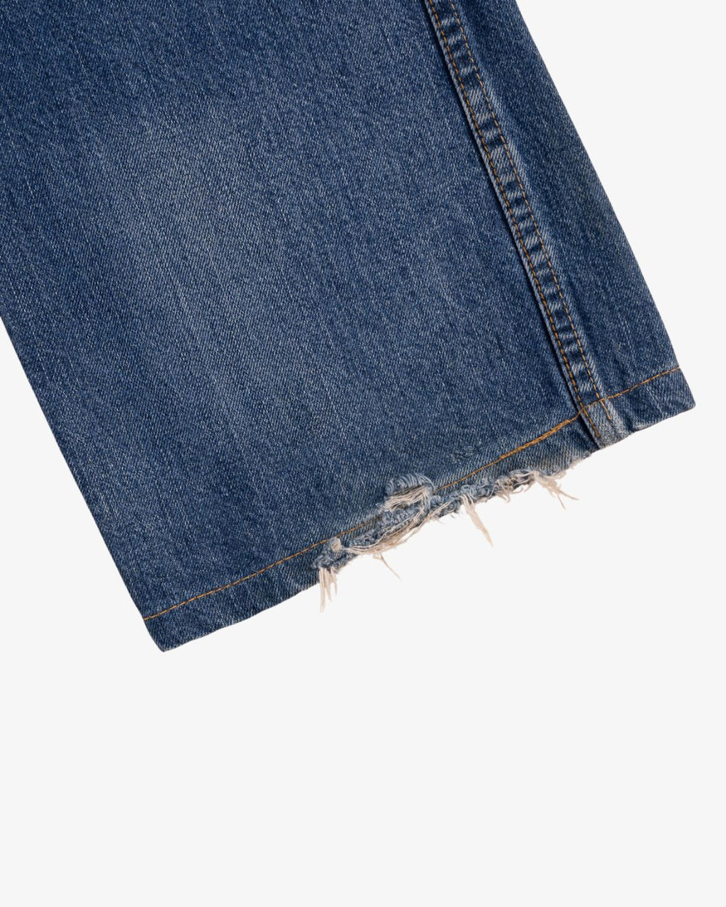 LEVI'S 508 REGULAR TAPER FIT JEANS