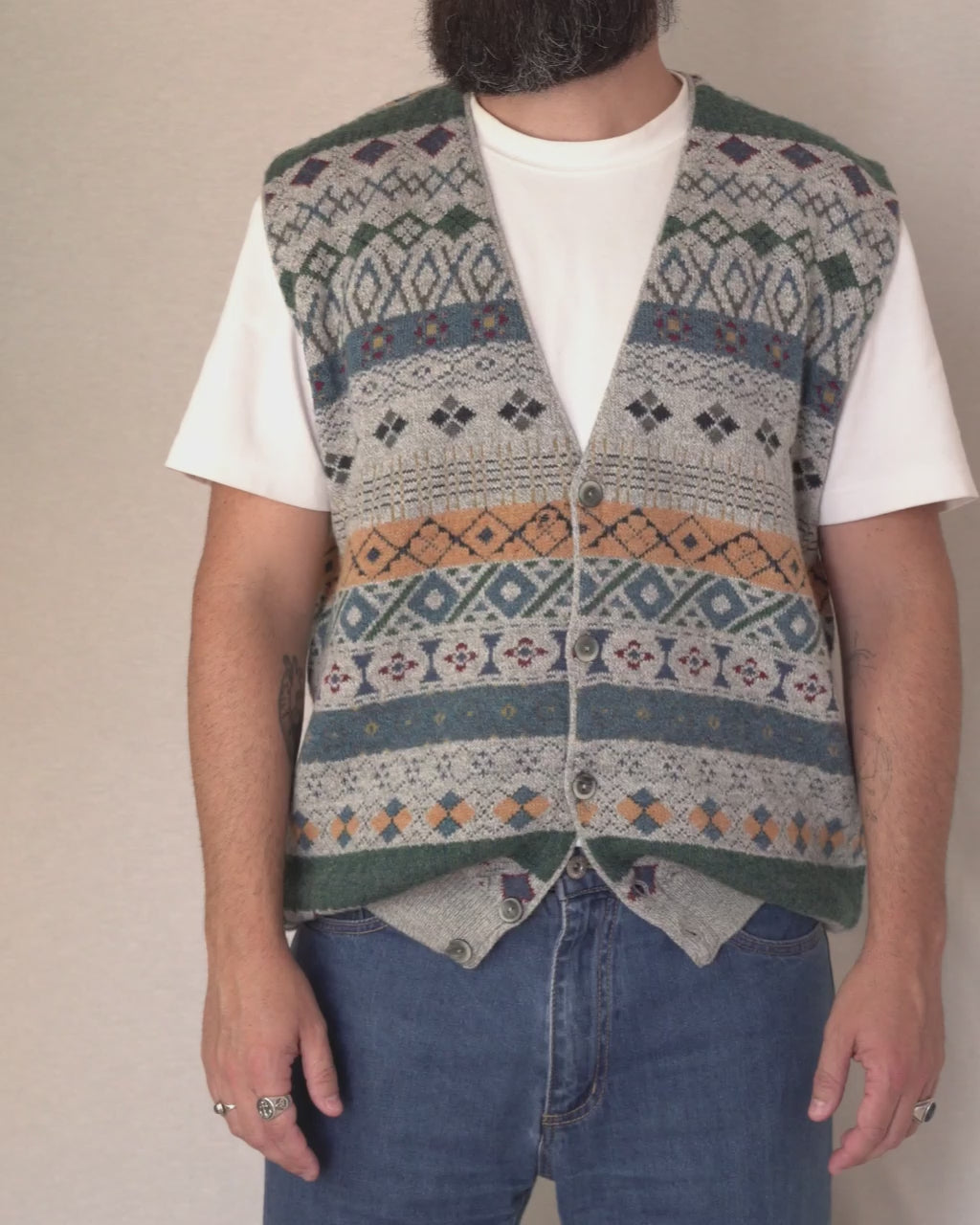 ETHNIC PRINTED KNIT VEST